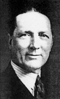 Sir Frank Nelson, prvn� v�konn� �editel (CD) Special Operations Executive (SOE) v�letech 1940 � 1942.