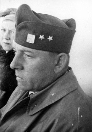 Mjr. Karel Pale�ek, jeden z�mu�� �Moravcovy jeden�ctky� a pozd�j�� velitel Zvl�tn� skupiny D  v��ervnu 1940 b�hem evakuace z�Francie do Velk� Brit�nie.