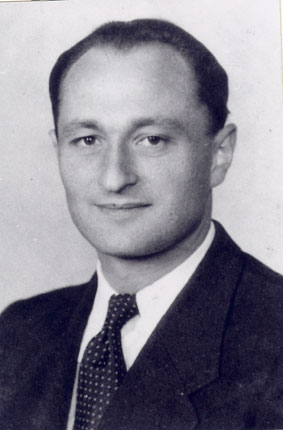 Npor. Rudolf Pernick� v roce 1943 v Lond�n�.